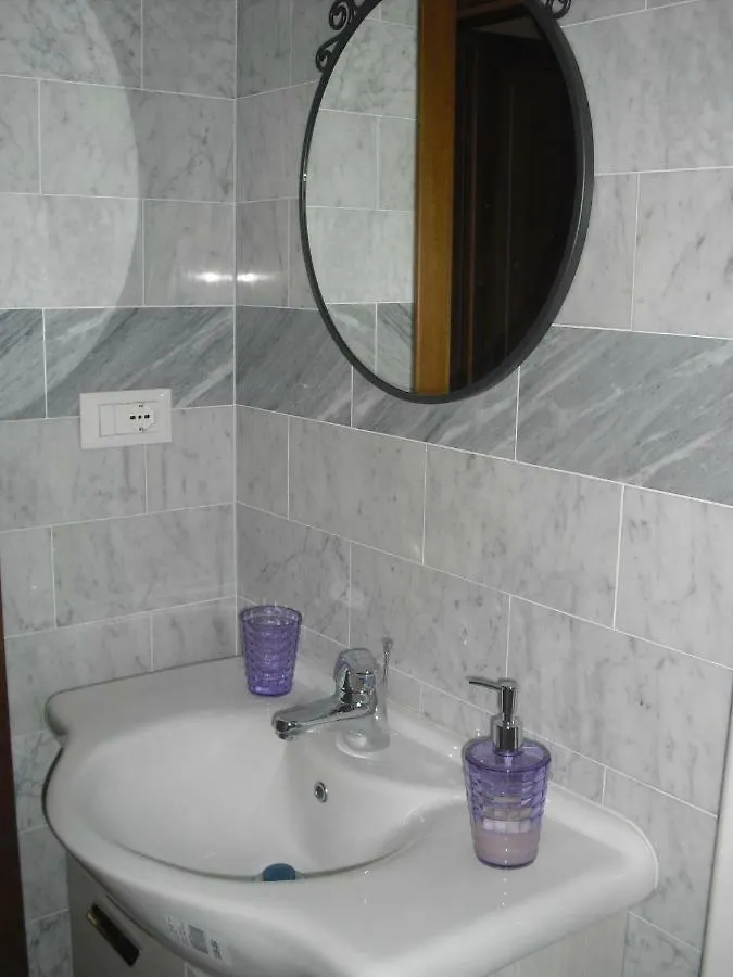 Apartment Casa Lise Porta Al Prato Hotel Florence